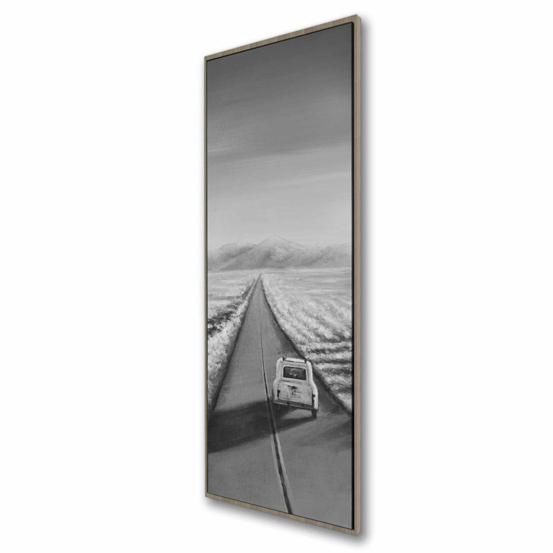«Car on the Road», toile encadrée | Montagnes, décoration intérieure, H 49,25 po x l 17,25 po