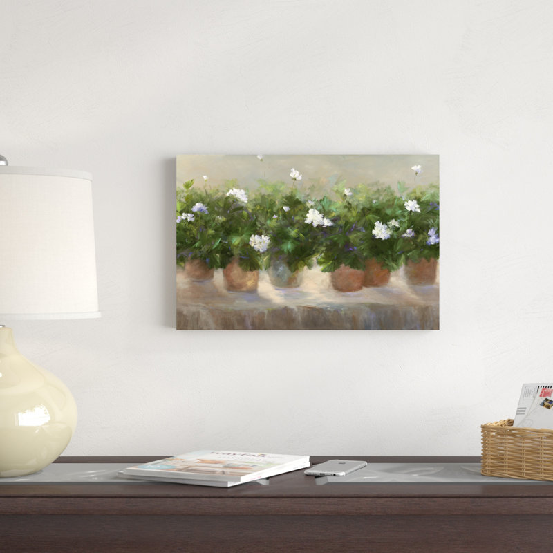 «White Geraniums» par Sheila Finch - peinture sur toile tendue, H 12 po x l 18 po x P 1,25 po