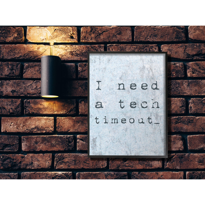 «Need a Tech Timeout Distress Blue» par Daphne Polselli - impression d'art graphique, H 20 po x l 16 po x P 1,5 po