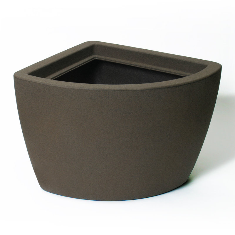 Corner Plastic Pot Planter, Brownstone