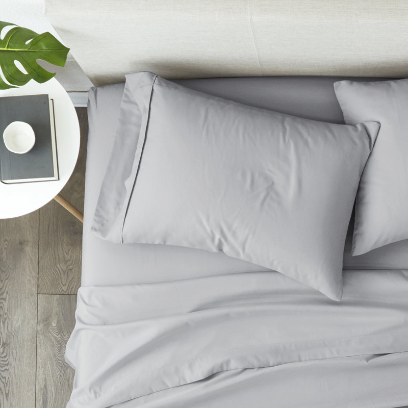 Light Gray Hypoallergenic Cotton Polyester Standard Pillowcase Set