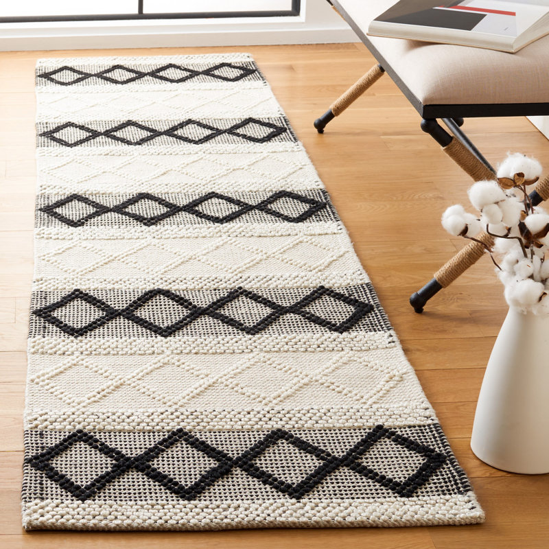 Tapis géométrique en laine / coton tissé à la main en ivoire / noir, Tapis de couloir 2 pi 3 po x 9 pi