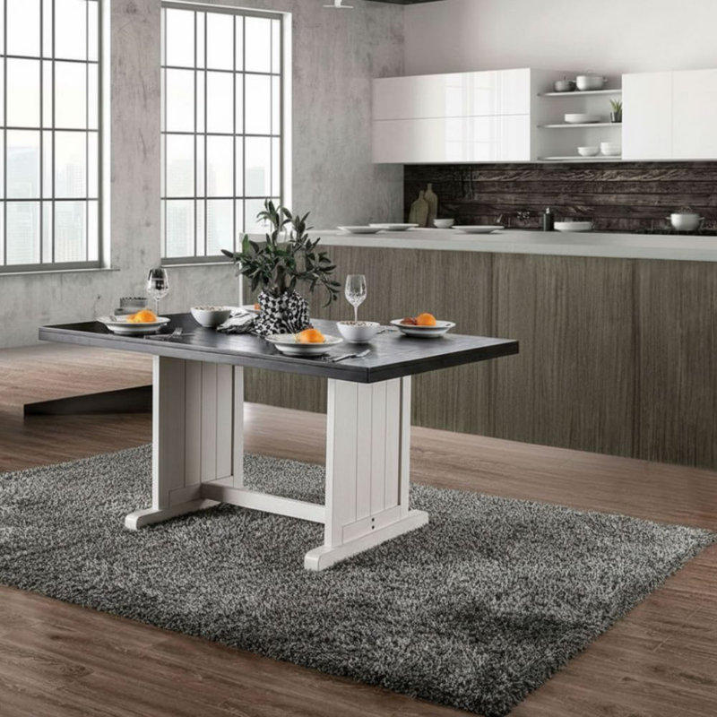 Table de salle à manger Lavarnia
