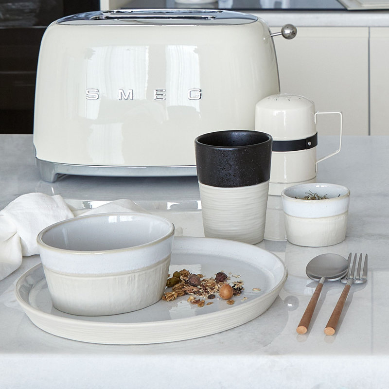 Notos Charger Plate/Platter, Dune Path