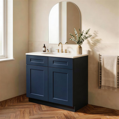Armoire de base 33 po bleu marine Shaker - porte en bois massif, glissières de charnières à fermeture en douceur, boîte en contreplaqué CARB P2, tablette réglable, RTA. Rangement compact pour la cuisine, la salle de bain, la buanderie et le garage.
