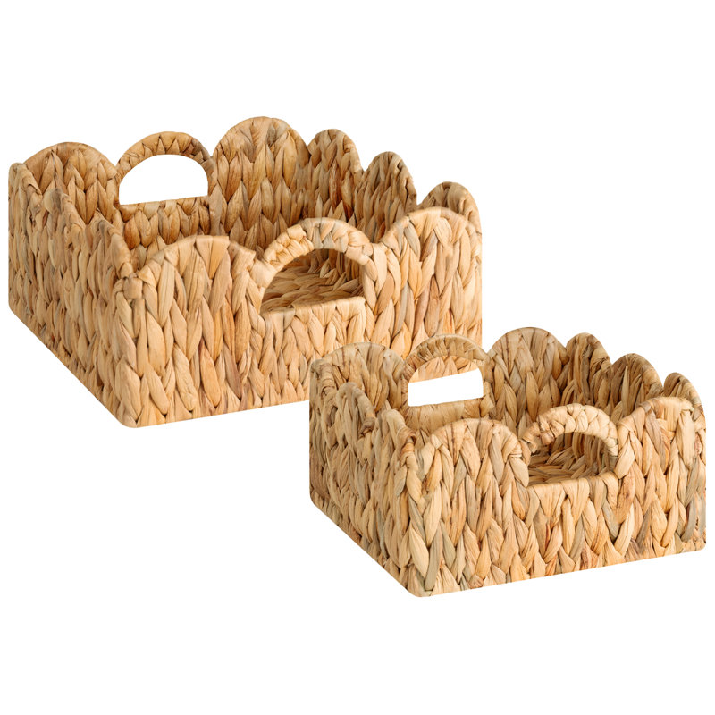 StorageWorks Scalloped Edge Wicker Basket, Scalloped Woven Basket for Organizing, Nursery Basket with Built-in Handles, Storage Basket for Décor, Seagrass Wicker Basket for Shelves