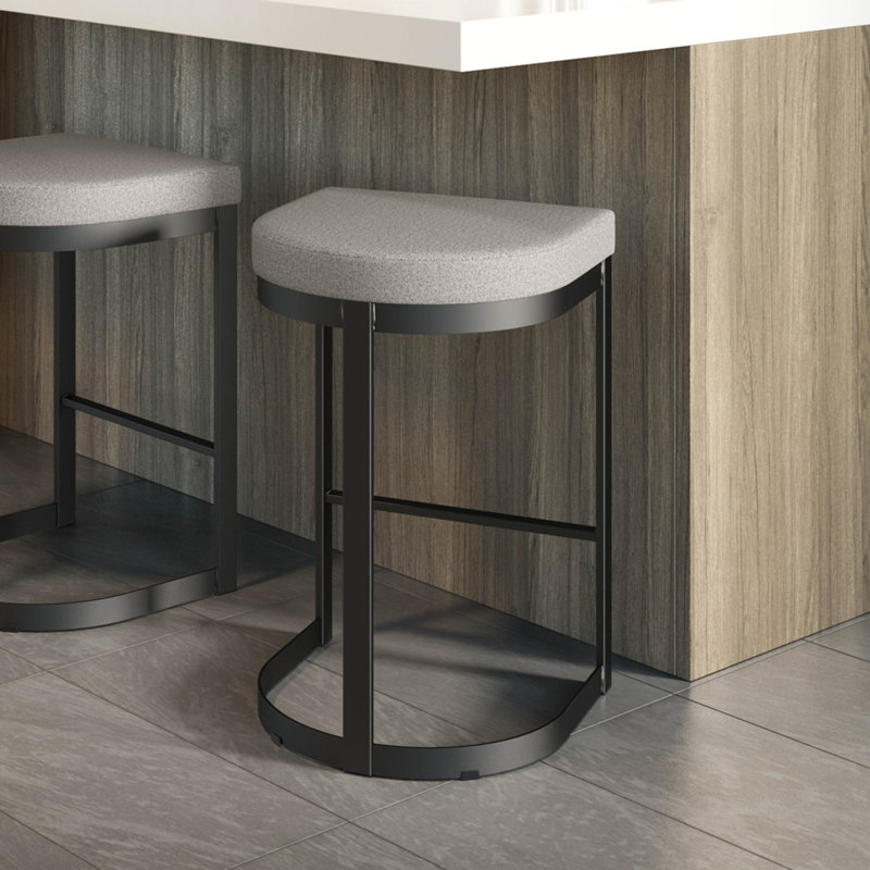 Tabouret de bar et de comptoir sans dossier Karmen, Tabouret de comptoir (siège d'une hauteur de 26 p, Noir, Gris/beige