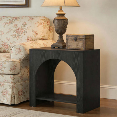 Table d'appoint carrée avec silhouette cubique