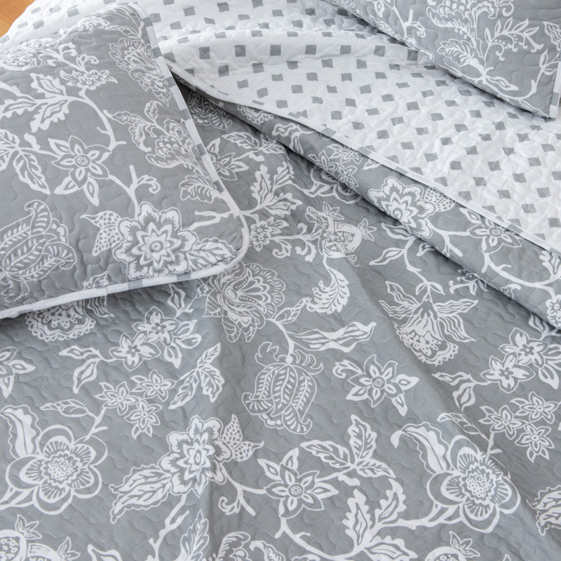 Emma Grey Reversible Twin Microfiber Floral Quilt Set