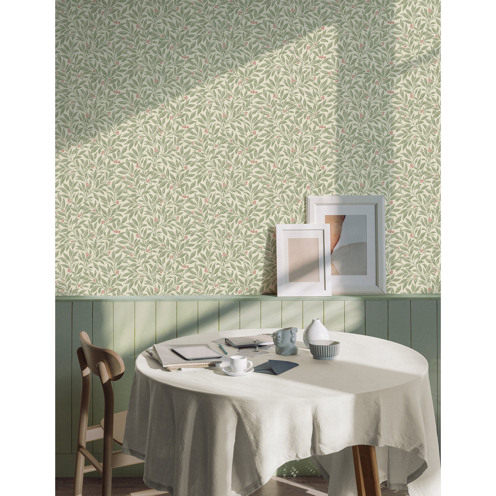 Coretta Vine Wallpaper, Green