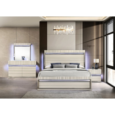 Grand lit moderne 4 pièces gris avec construction en bois, tête de lit et miroir intégrés à DEL, conception à panneau texturé, grand lit de rangement, commode, table de chevet incluse, éclairage, horizontal