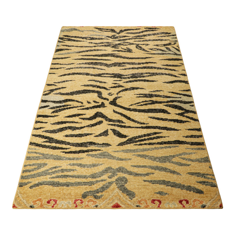 Distressed Homage Geometric Area Rug, Rectangle 6' x 9'