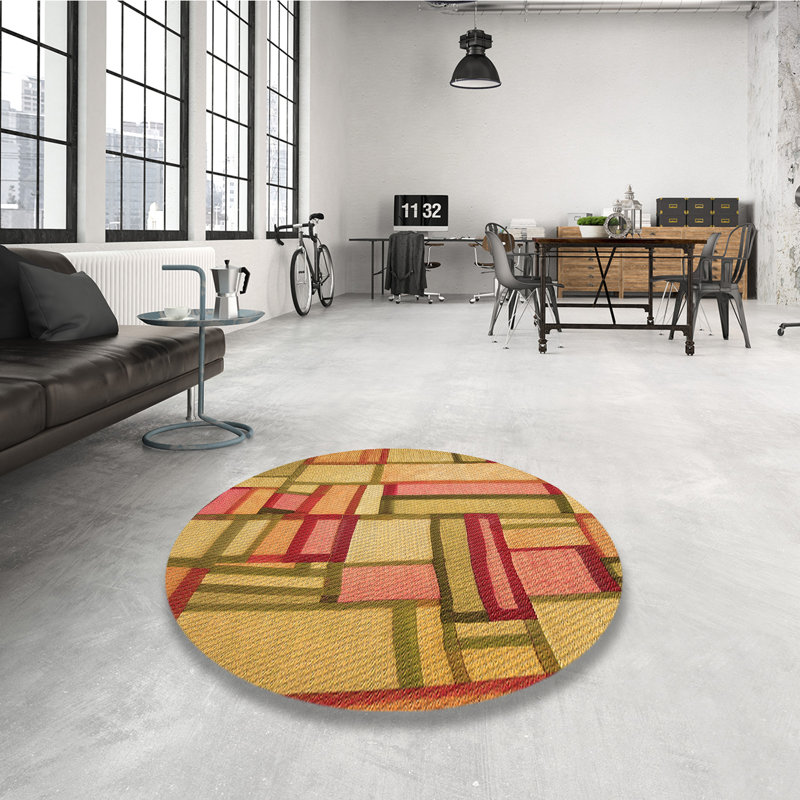Indoor Rug, Round 3'