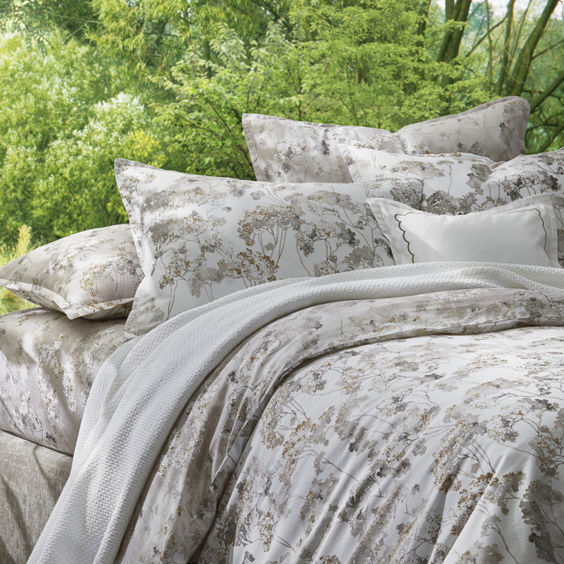 Cynthia Linen Set, Twin Duvet Cover + 3 Additional Pieces