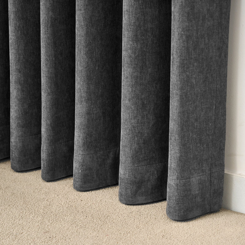 Paire de rideaux occultant Clemmence Chenille Max, Gris / noir, L 72 po x L 108 po