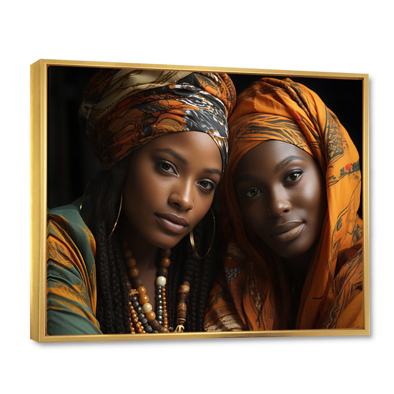 World Cultures Sœurs II sur toile, H 24 po x l 32 po x P 1 po, Cadre flottant doré
