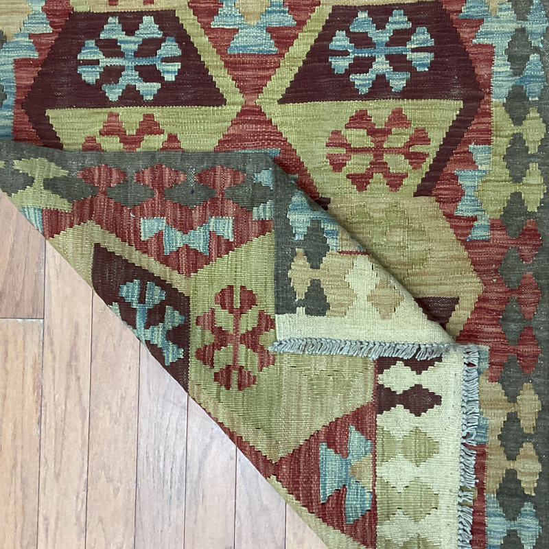 Handmade Kilim Wool Rug