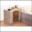 Table de chevet dorée en bois gris