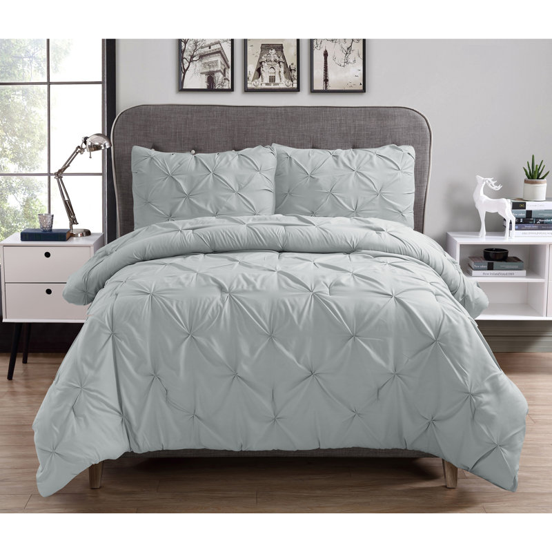 Swift Home Pintuck 3-Piece Microfiber Comforter Set - Solid Colors and Striped Designs - All-Seasonal, Durable, Easy Care