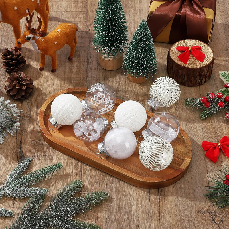 30 boules de Noël incassables, 6 cm (2,36 po) de diamètre, en plastique blanc avec décorations délicates., White