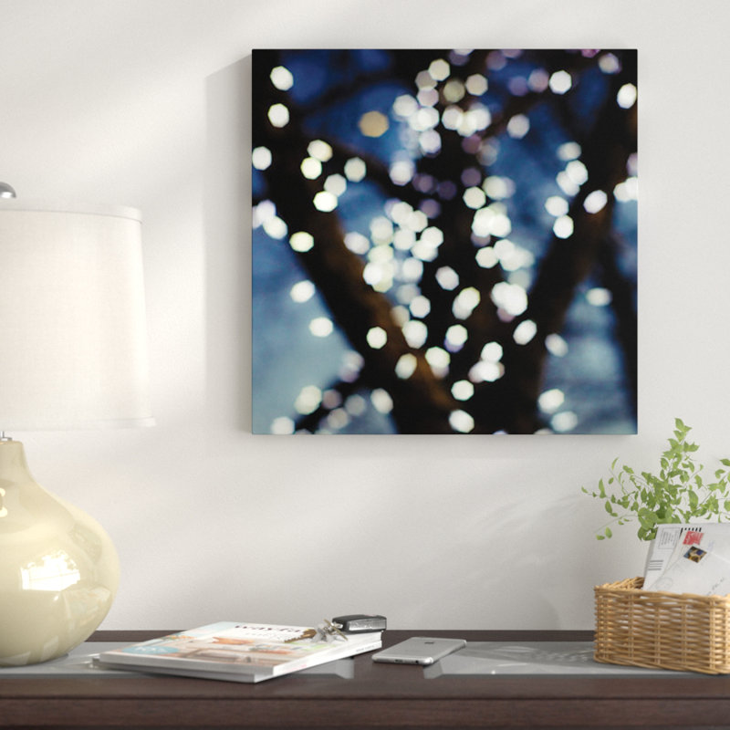« bokeh blue i », impression sur toile, H 37 po x l 37 po x P 1,5 po, Toile avec cadre flottant noir, Pas de tapis
