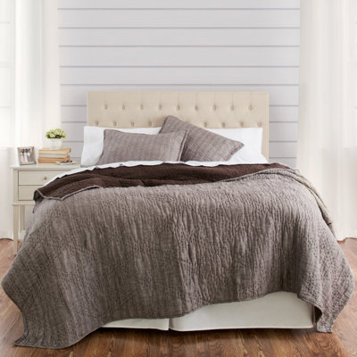 Arteta Linen Blend Quilt