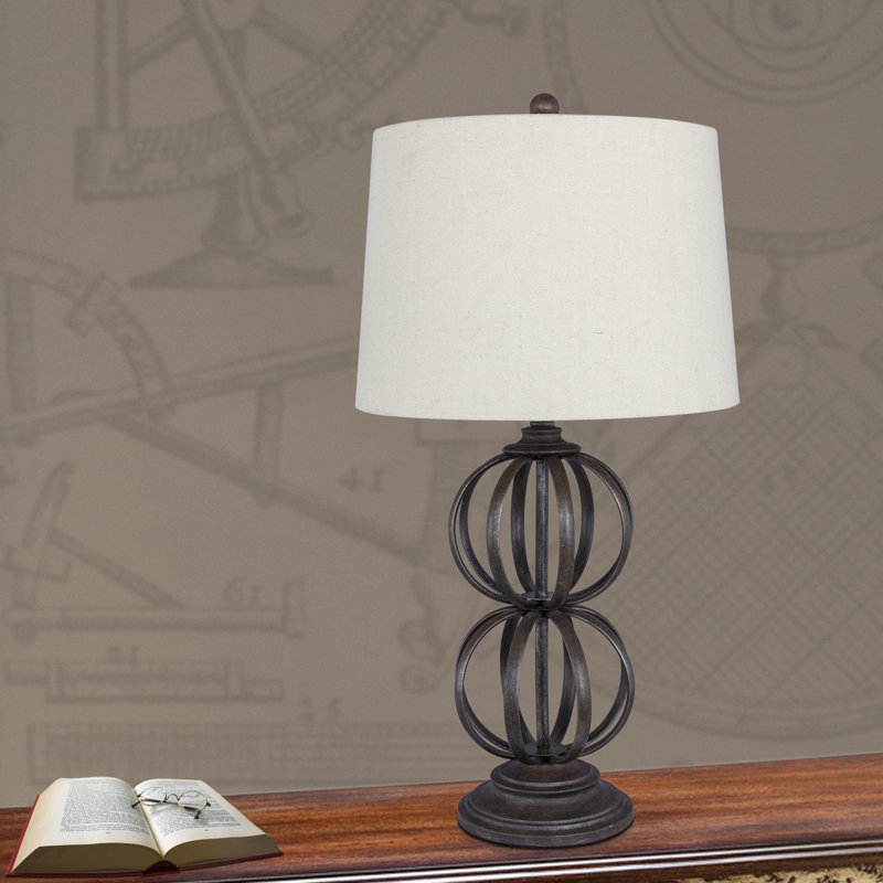 Kissena Metal Table Lamp