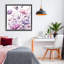 Cadre flottant fleurs mauves et roses, design par Kim Lewis-1062097691-1062097695