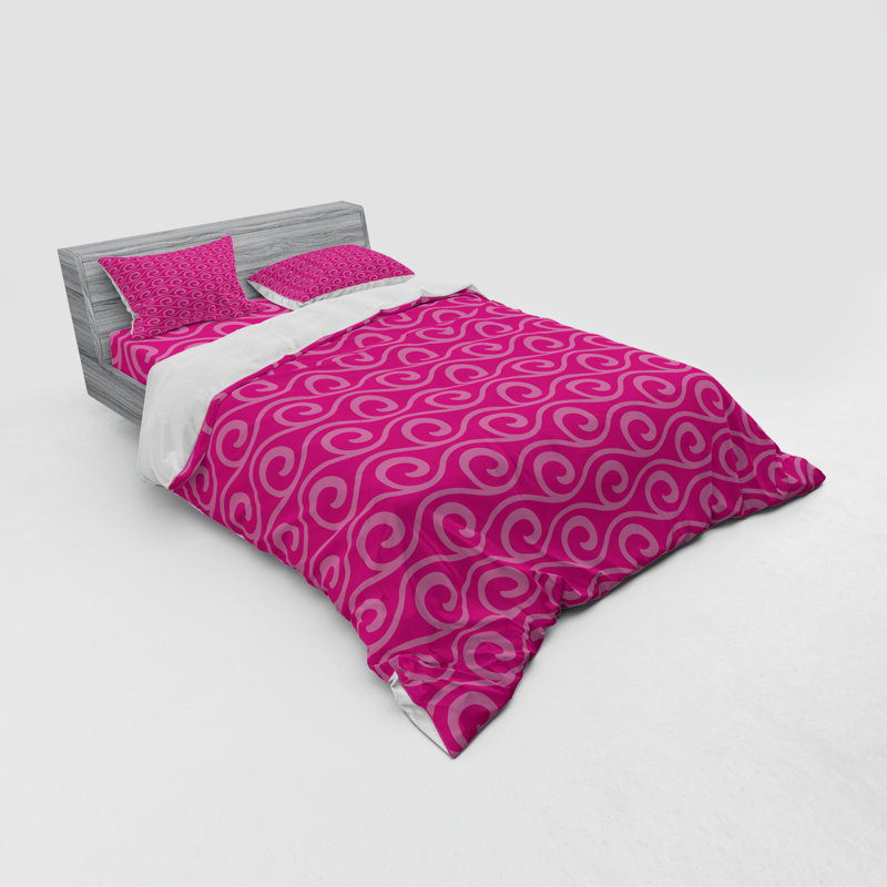 Traditional Polyester Duvet Cover, Queen Duvet Cover + 3 Additional Pieces