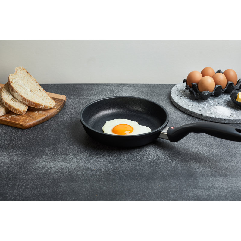 Aluminum Non-Stick Frying Pan