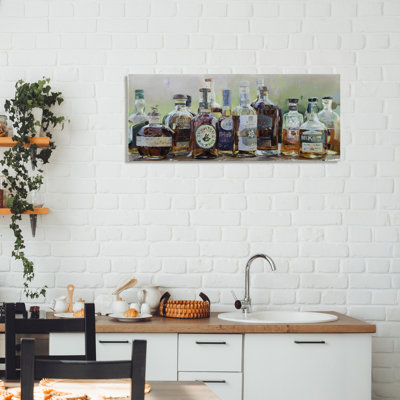Toile rétro avec bouteilles de whisky, design par Marilyn Hageman