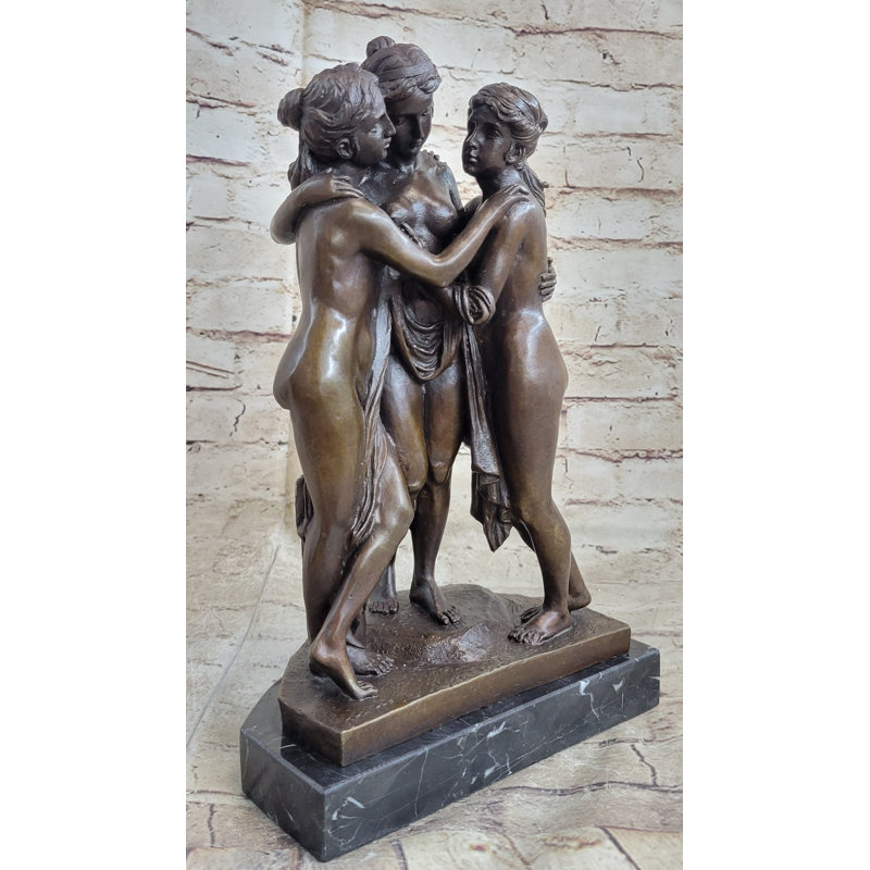 Figurines et sculptures Teaghen