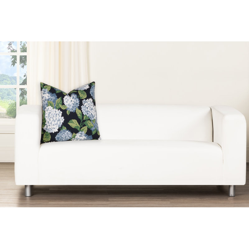 Coussin 100% coton Magnolia Home Fashions, Motif floral bleu, Polyester, H 20 po x l 20 po