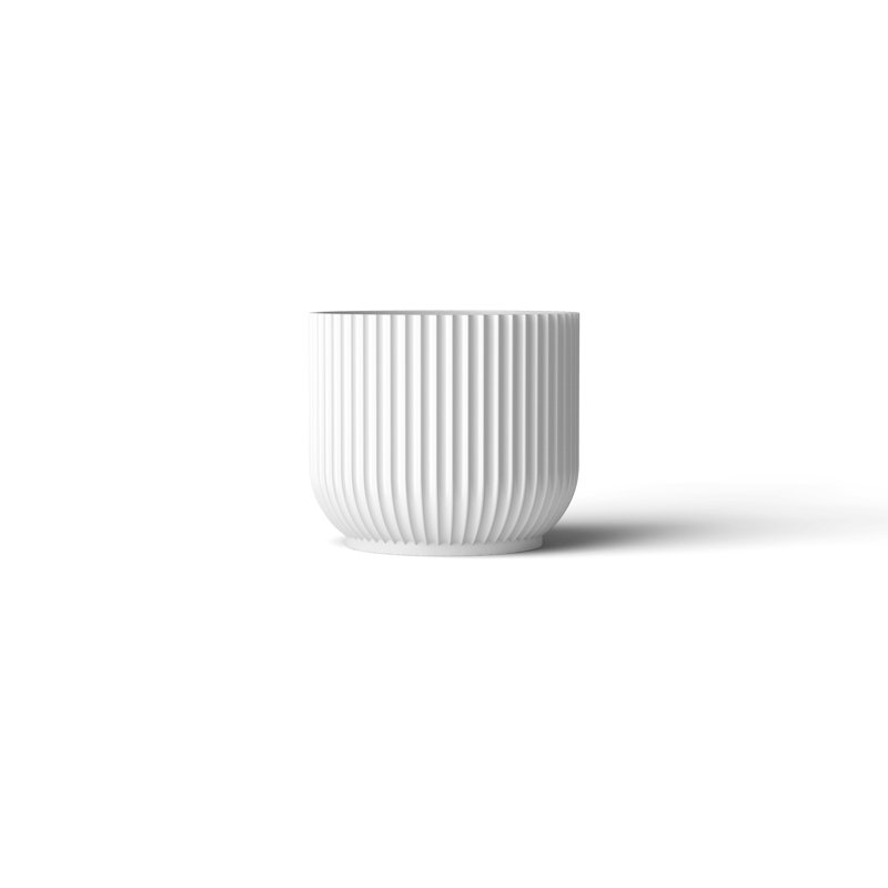 Table Vase, 6.3" H x 7.1" W x 7.1" D