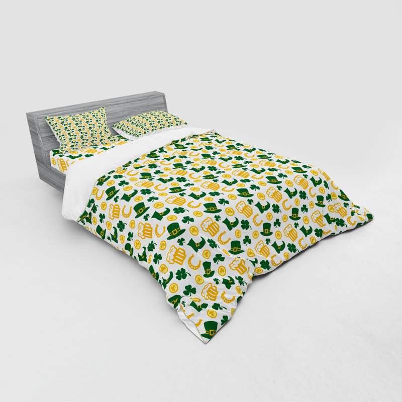 Farmhouse / Country Polyester Duvet Cover, Queen Duvet Cover + 3 Additional Pieces