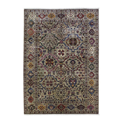 Floral Gray Soltani 5'7" x 7'9"