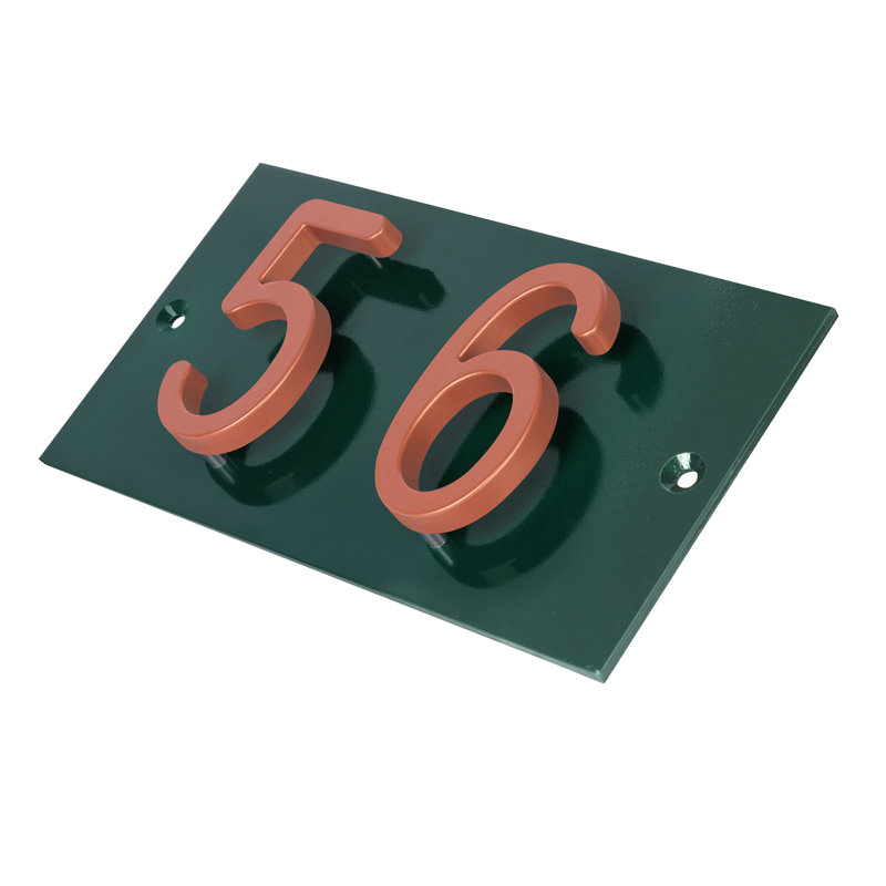 Plaque d'adresse horizontale flottante en aluminium Royal Shade - numéros de maison personnalisés à 2 chiffres pour des espaces intérieurs et extérieurs élégants
