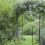 Tonnelle de jardin de 85 po Outsunny, treillis en métal avec barrière, arche de jardin pour vignes grimpantes, décoration de mariage, noir