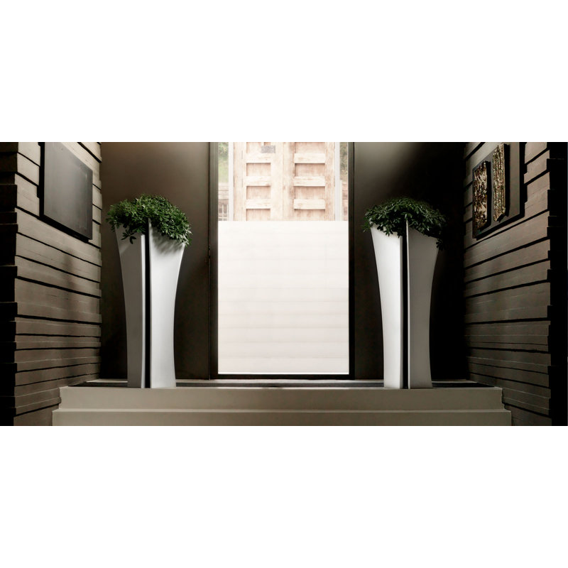 Alma Resin Pot Planter, Steel