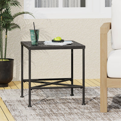 Table en fer noir brossé noir pour patio extérieur, P 16,50 po x l 16,75 po, H 16 po, complète les chaises et les tables basses, embout requis pour l'assemblage dans le ton, se mélange avec