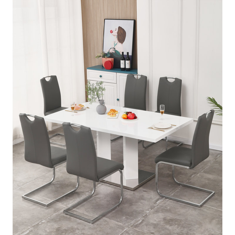 Ashaway 6 - Person Dining Set, Grey