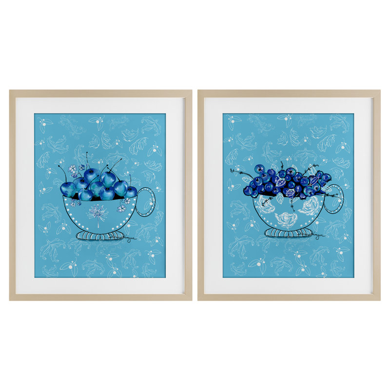 Ensemble de 2 tasses à thé Blue Fruit Teacups, par Susan Lugar, Cadre de récolte en pin, H 21 po x l 17 po