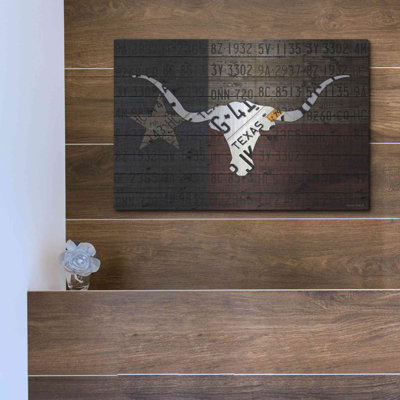 «Longhorn Art With Flag» par Design Turnpike