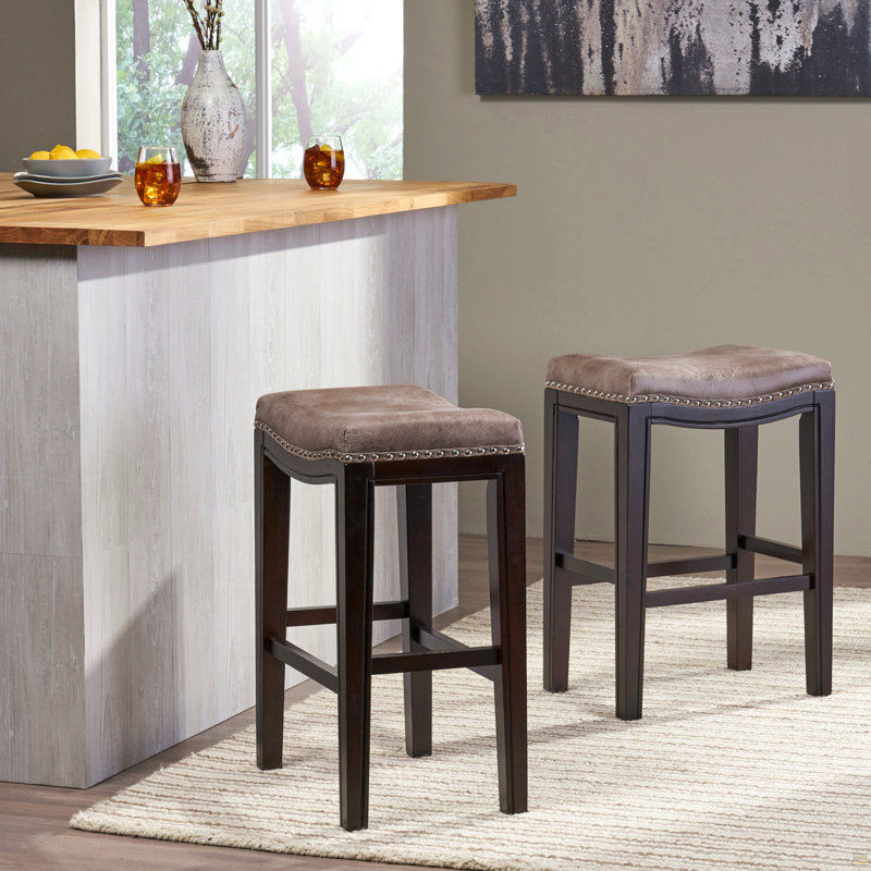 Tabouret de comptoir clouté Tiffin Mp2 (ensemble de 2)