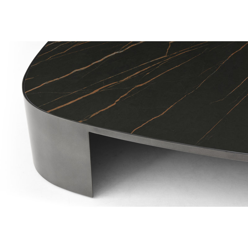 Table basse à 3 pieds, H 11 po x L 47 po x l 43 po