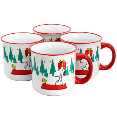 Peanuts Snoopy and Woodstock 4 Piece 21oz Stoneware Christmas Tree Mug Set in Red and Multi