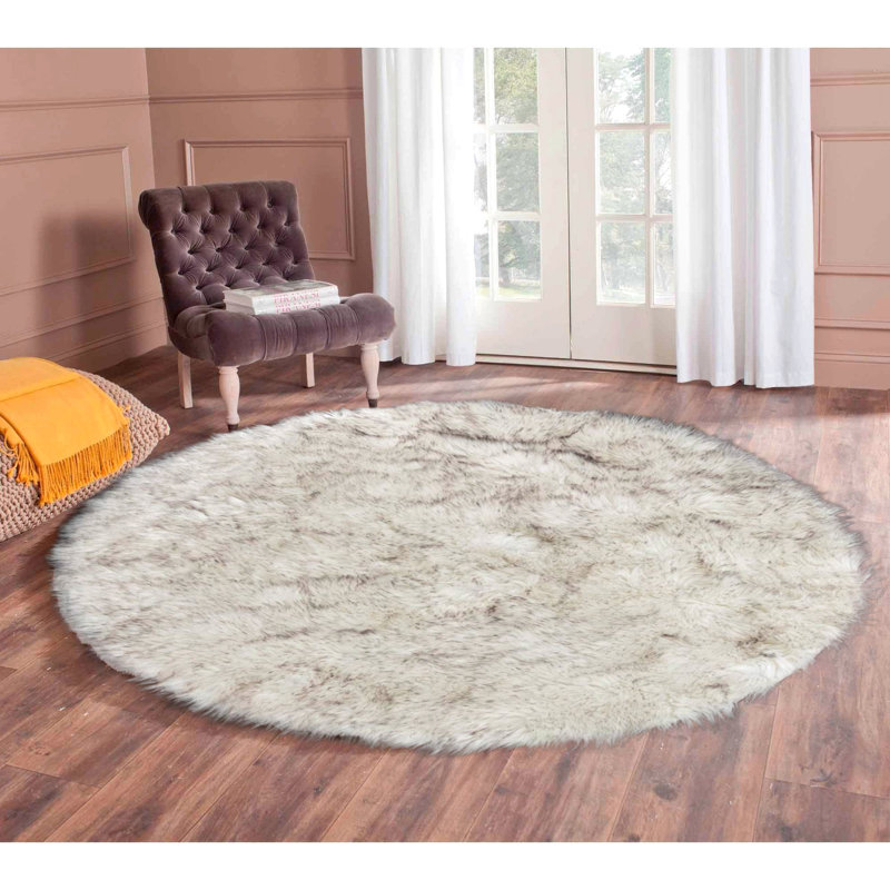 Macie-Rose Faux Sheepskin Indoor Rug, Round 6'6"