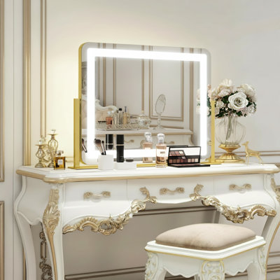 Miroir de maquillage de bureau avec lumière, 22 pouces x 17 pouces, gradation tactile intelligente, sélection de la lumière en trois couleurs, rotation à 360 °, adapté aux besoins de maquillage détaillés, couleur dorée, carré avec coins arrondis.