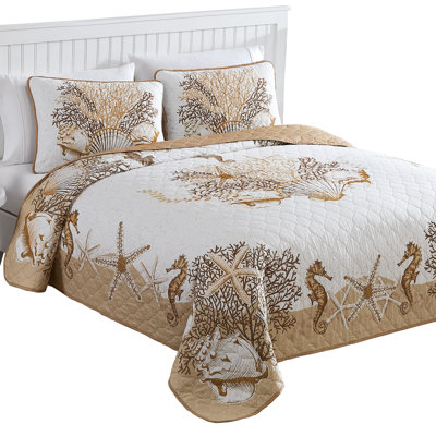 Tropical Beach Delight 3-Piece Quilt Set