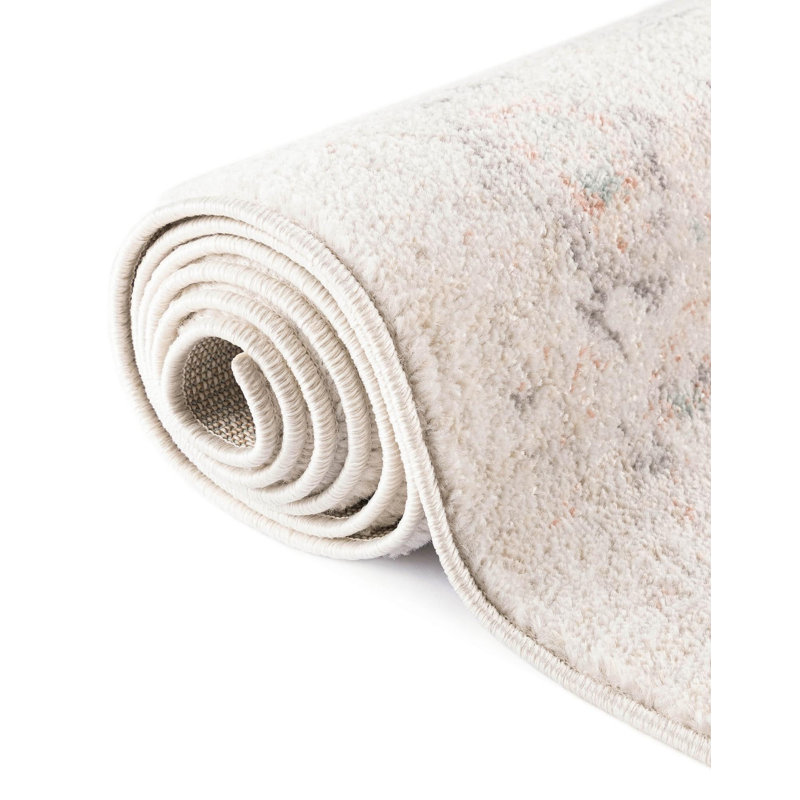 Hagood Oriental Area Rug in Ivory/Gray/Pink